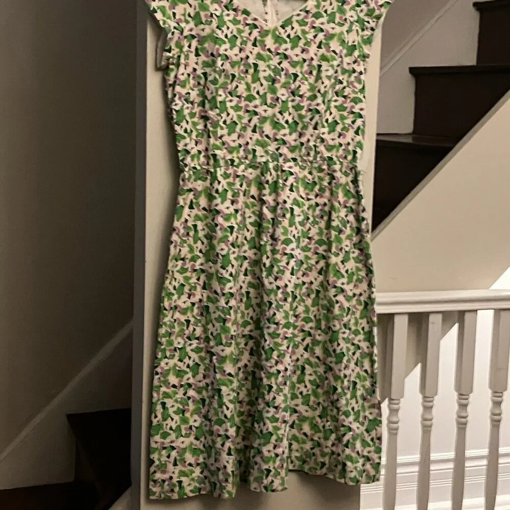 Vested Gentress Abstract Floral - Picture 7 of 9